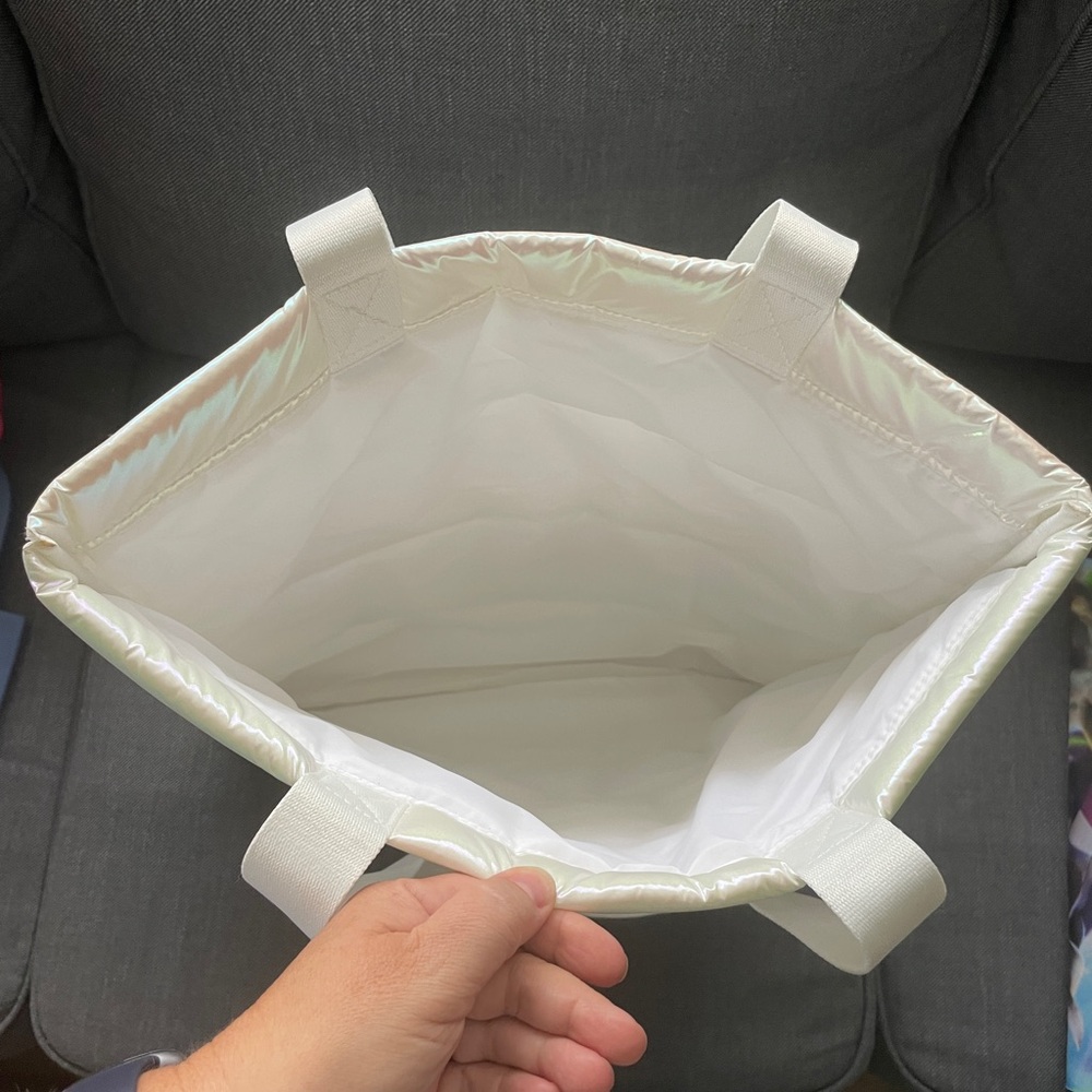 Bath & Body Works Iridescent Cream Tote - Picture 2 of 2